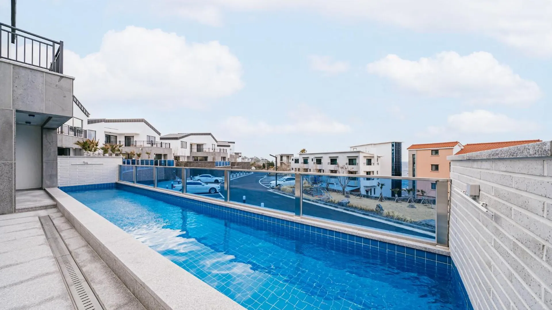 Ddosi Aewol Pool Villa 제주 0*,  대한민국